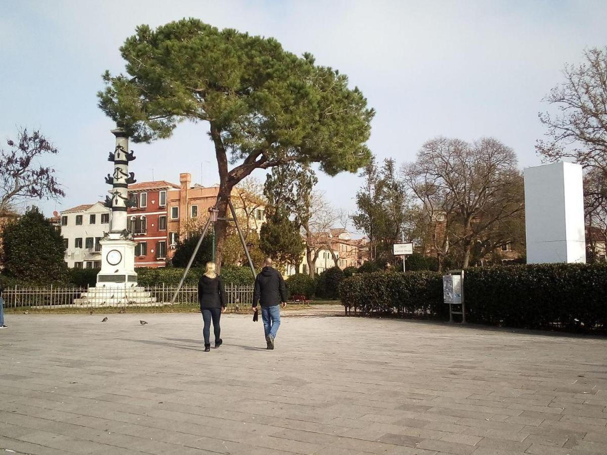 La Casa di Sonia Apartment Venesia Bagian luar foto