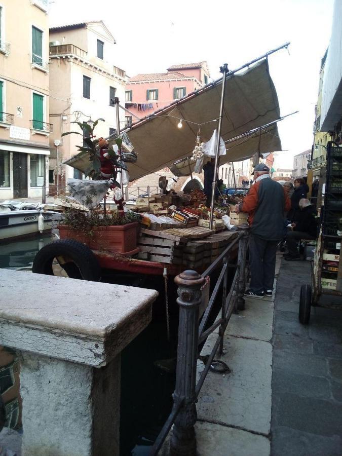 La Casa di Sonia Apartment Venesia Bagian luar foto